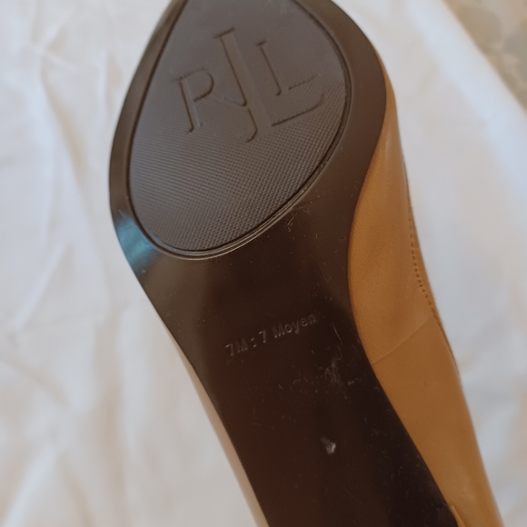 Pointy heels - Picture 6 of 6